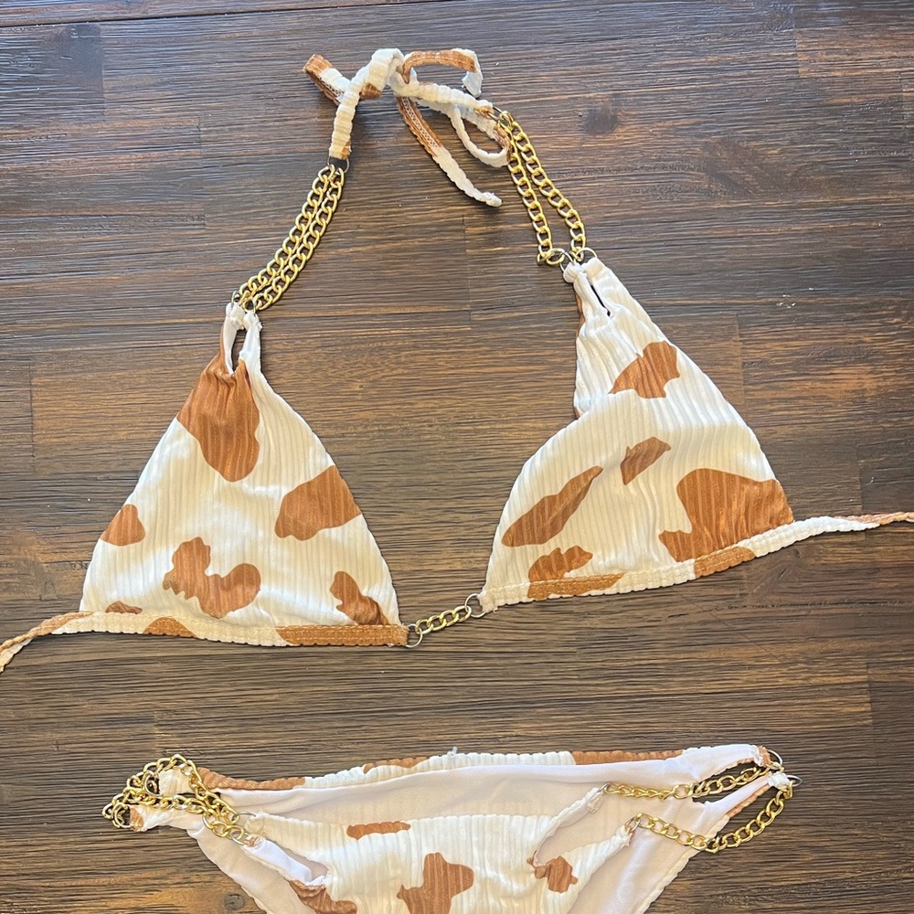 Bikini 👙 - Picture 3 of 4